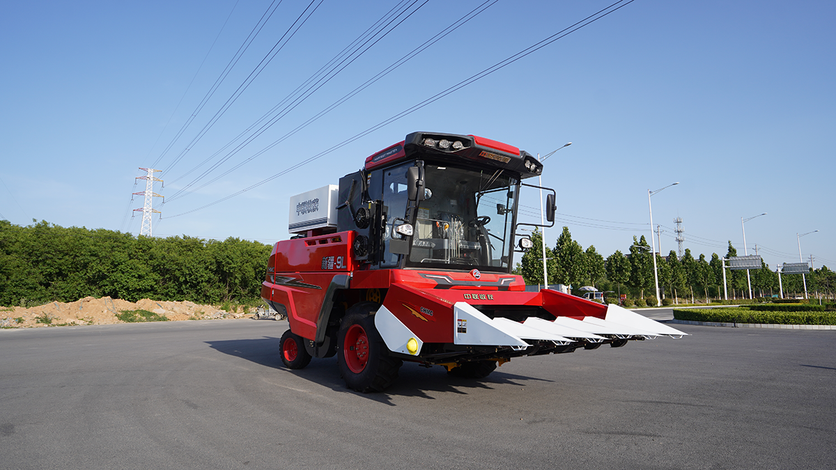 “AG百家乐试玩”2022款4YZL-5自走式玉米籽粒联合收割机