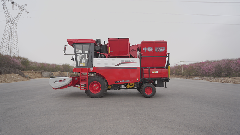 AG百家乐试玩2023款4HJL-3(G4)花生捡拾收获机